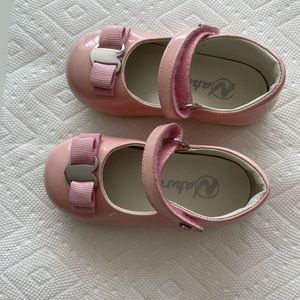 Baby girl dress shoes
